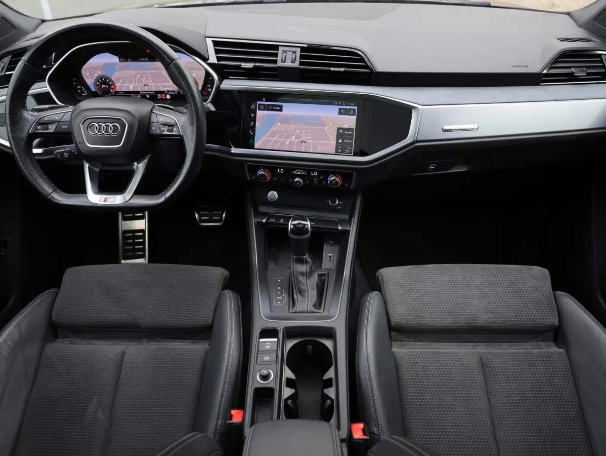45 2x S-Line Panodak | 360° | Virtual | Keyless | Elektrische kofferklep | Matrix LED | DCC | Carplay | Elek.Stoelen |