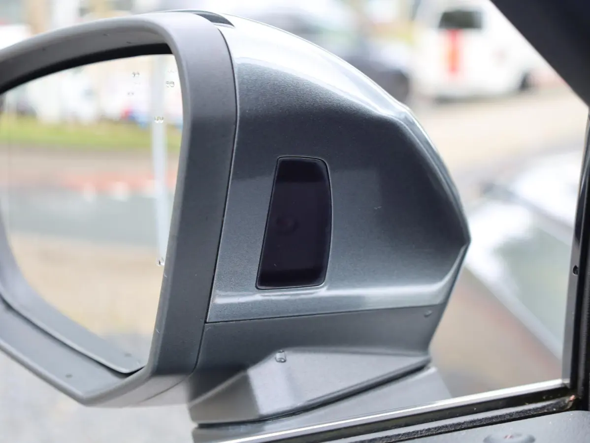 45 2x S-Line Panodak | 360° | Virtual | Keyless | Elektrische kofferklep | Matrix LED | DCC | Carplay | Elek.Stoelen |