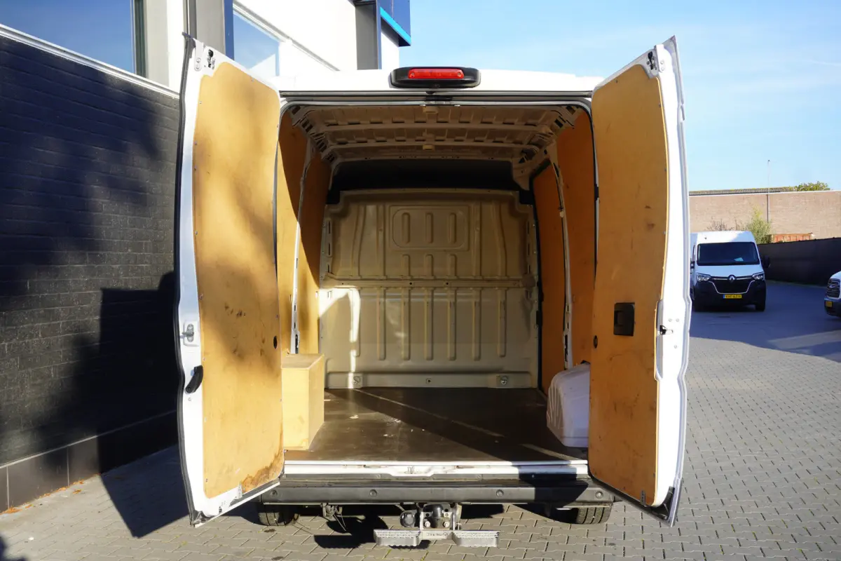 2.3 MultiJet L2H2 140PK EURO 6 - Airco - Navi - Cruise - €14.950,- Excl.