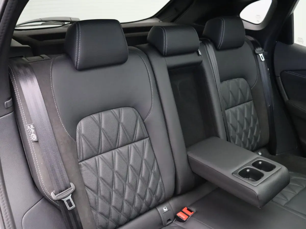158pk MHEV Xtronic Tekna Plus | Trekgewicht 1800KG | Panoramadak | Lederen bekleding | Bose | Head-up display | 360 camera | Stoelverwarming | Elektrische stoelen |