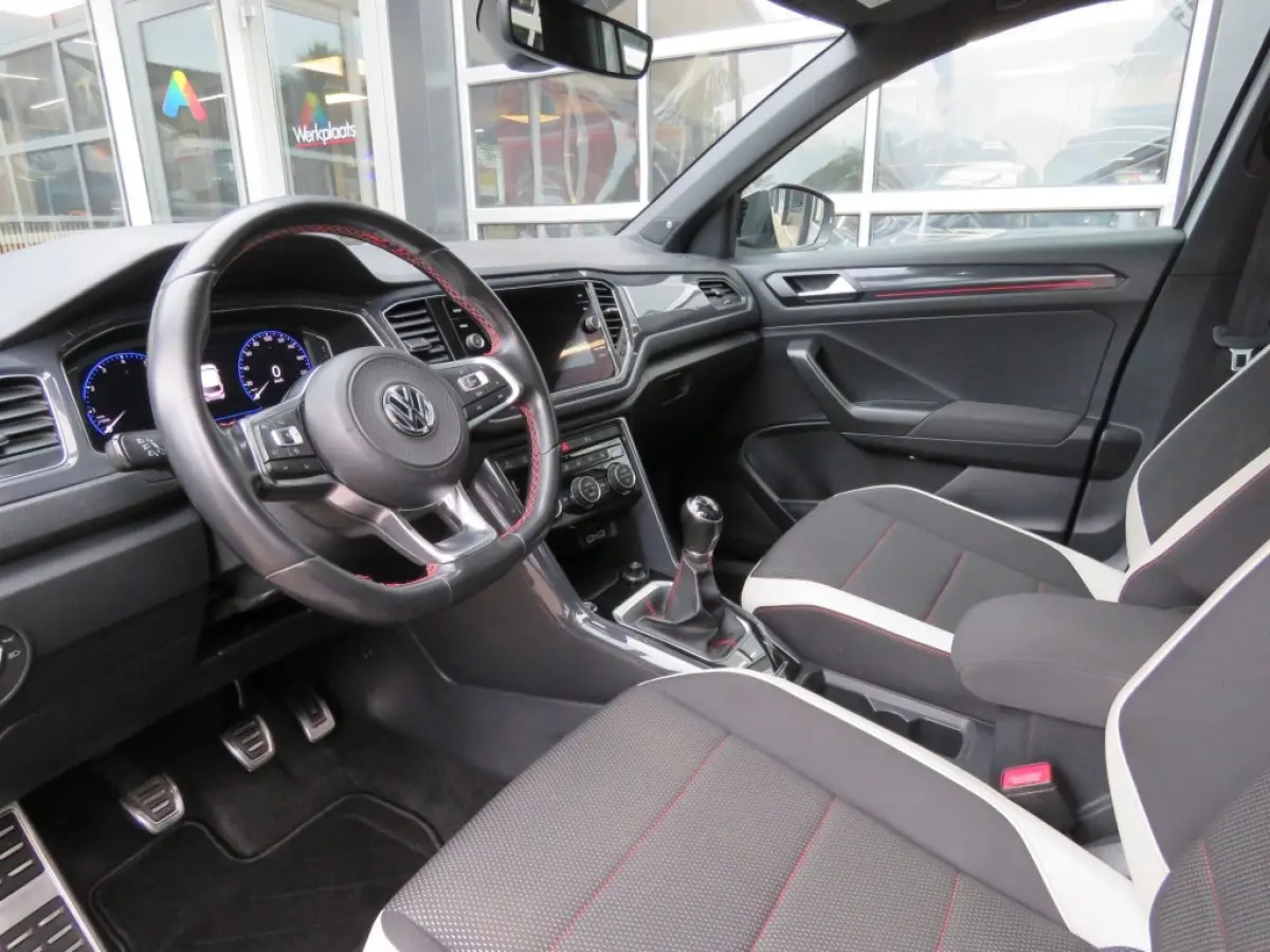 1.5 TSI R-Line Sport / Pano / Camera / Led / Beats / Vol opties / BOVAG garantie