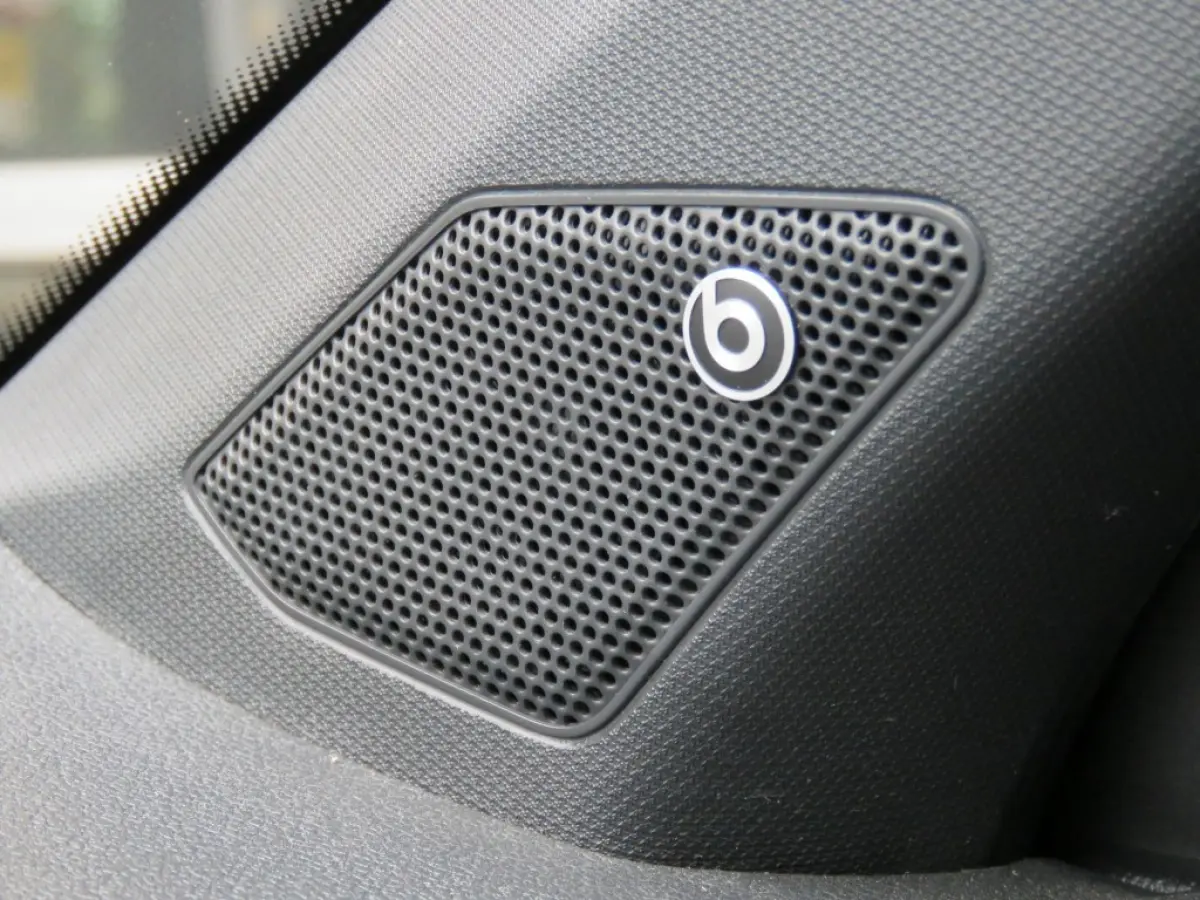 1.5 TSI R-Line Sport / Pano / Camera / Led / Beats / Vol opties / BOVAG garantie
