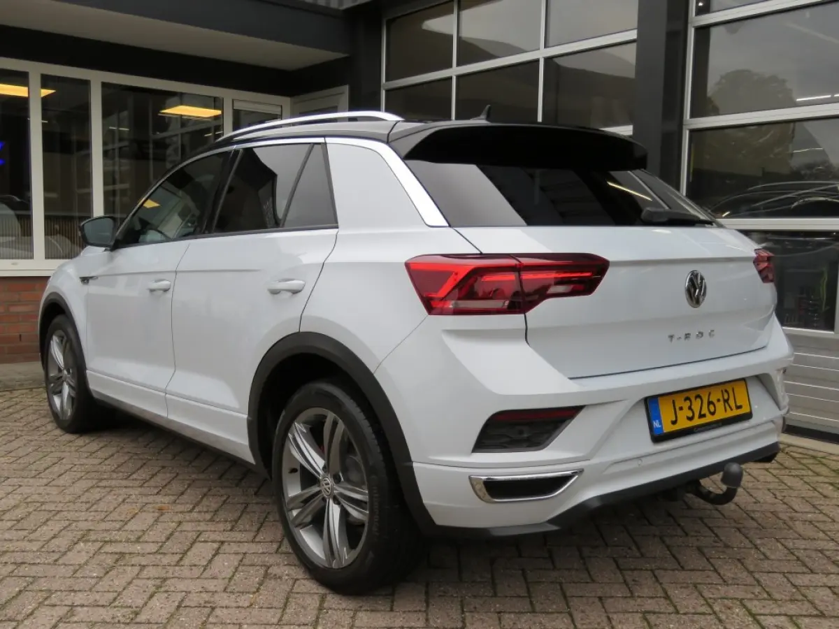 1.5 TSI R-Line Sport / Pano / Camera / Led / Beats / Vol opties / BOVAG garantie