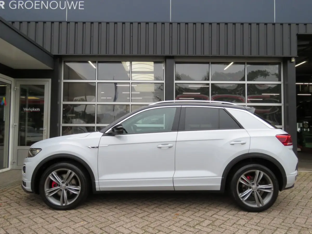1.5 TSI R-Line Sport / Pano / Camera / Led / Beats / Vol opties / BOVAG garantie