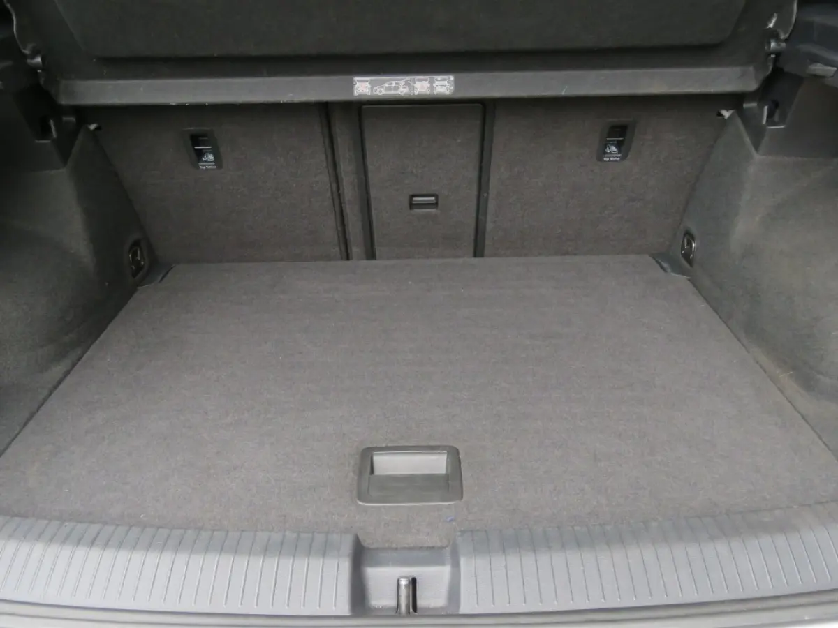 1.5 TSI R-Line Sport / Pano / Camera / Led / Beats / Vol opties / BOVAG garantie