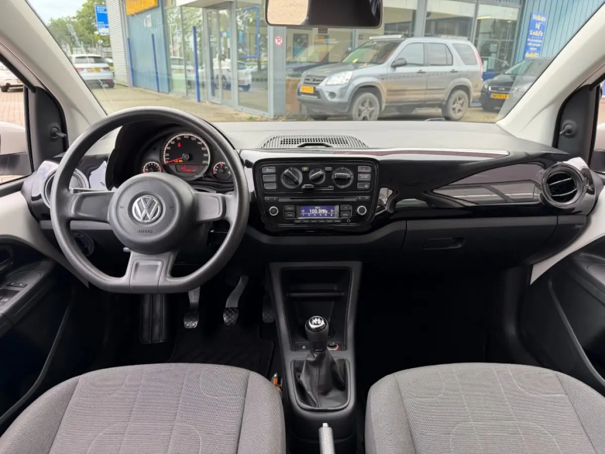 1.0 MOVE UP! BLUEMOTION AIRCO LMV NAVI