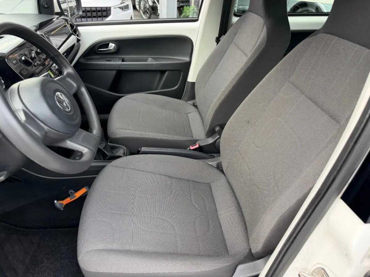 1.0 MOVE UP! BLUEMOTION AIRCO LMV NAVI