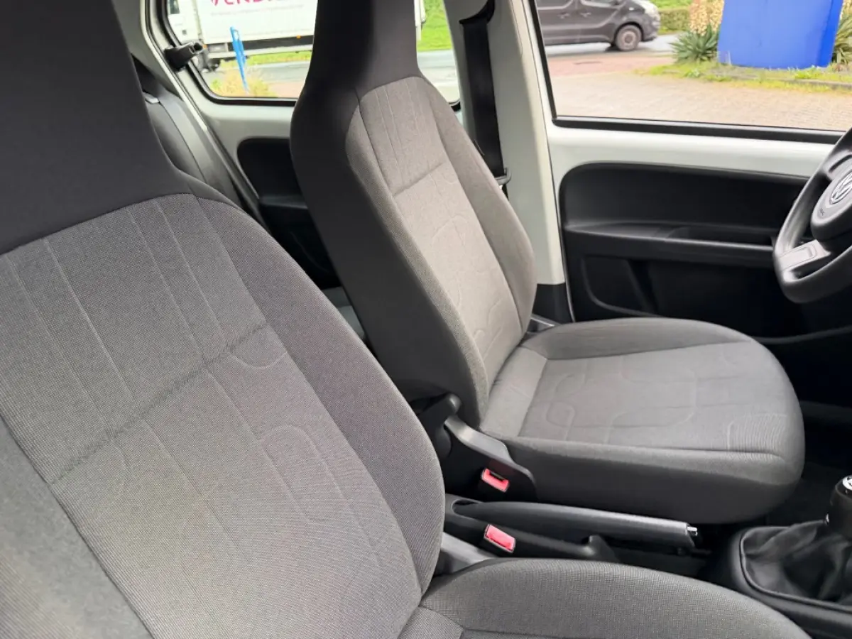 1.0 MOVE UP! BLUEMOTION AIRCO LMV NAVI