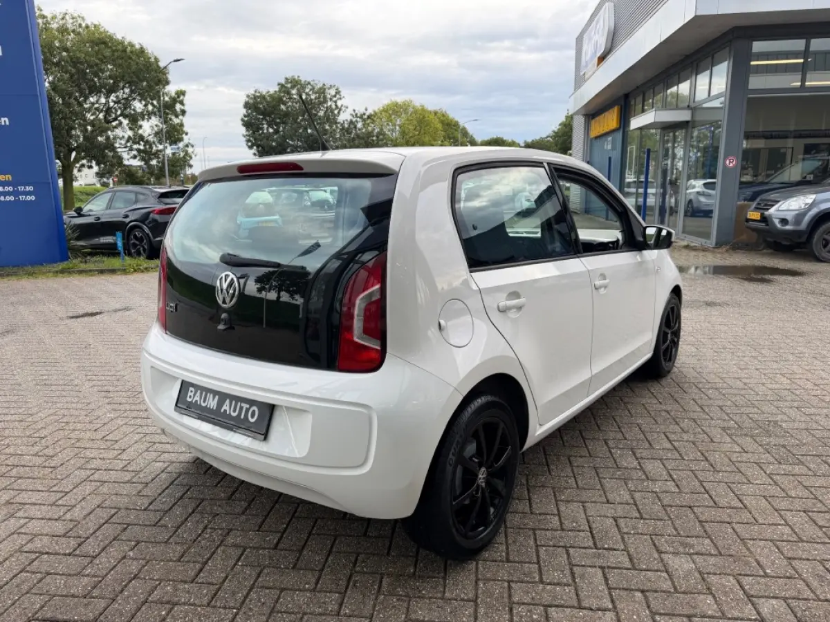 1.0 MOVE UP! BLUEMOTION AIRCO LMV NAVI