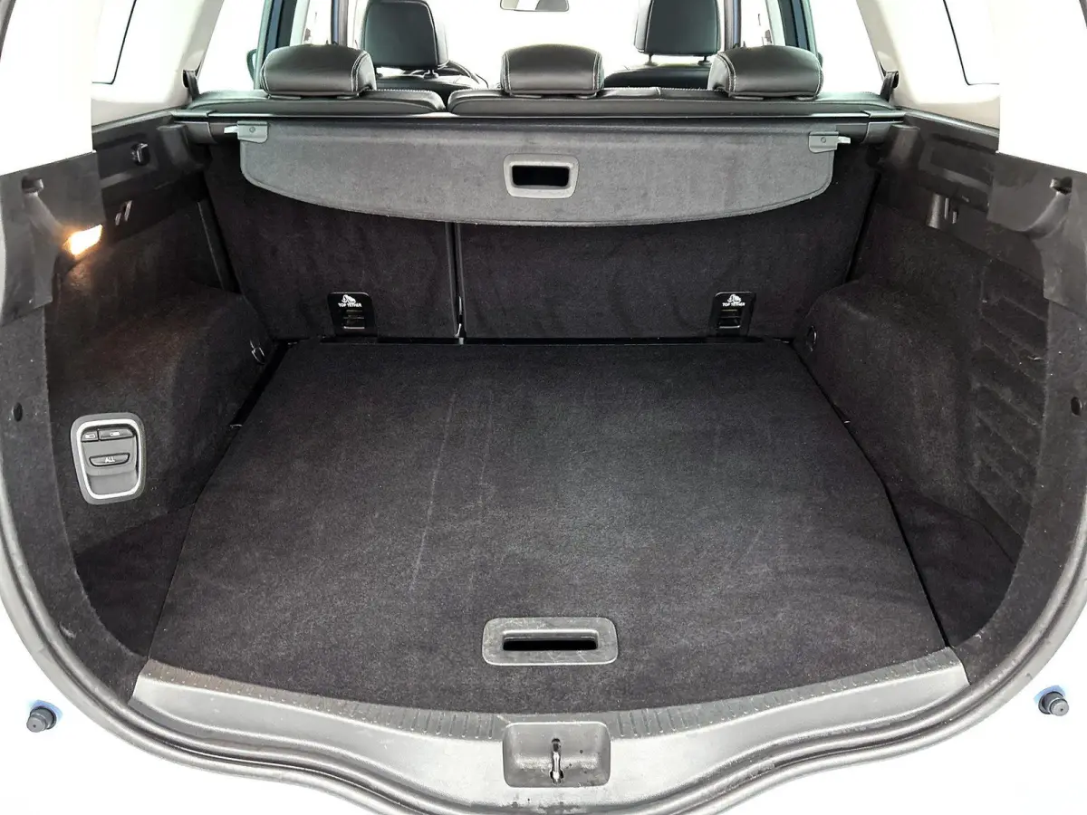 1.3 TCe Bose | AUTOMAAT! | TREKHAAK 1800KG | Achteruitrijcamera | Panoramadak | Cruise Control | Climate Control | VOL!