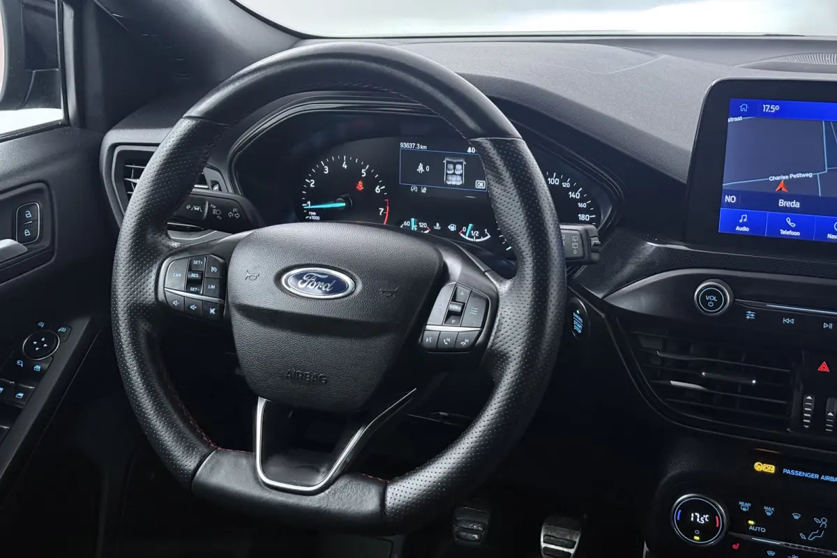 1.0 EcoBoost ST Line Business (B&O, AFNEEMBARE TREKHAAK, STOEL/STUUR VERWARMING, CARPLAY)