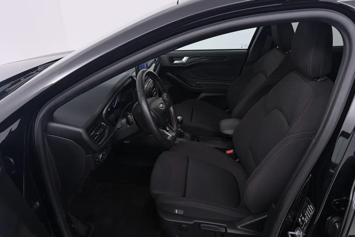 1.0 EcoBoost ST Line Business (B&O, AFNEEMBARE TREKHAAK, STOEL/STUUR VERWARMING, CARPLAY)