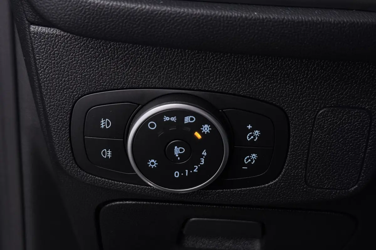 1.0 EcoBoost ST Line Business (B&O, AFNEEMBARE TREKHAAK, STOEL/STUUR VERWARMING, CARPLAY)