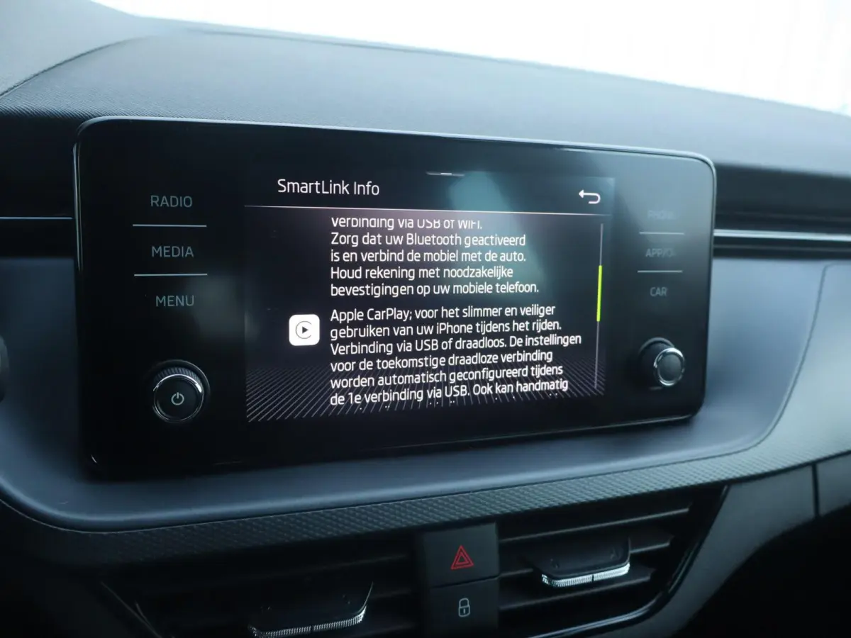 1.0 TSI 110pk Ambition | Apple Carplay/Android Auto | Parkeersensor Achter