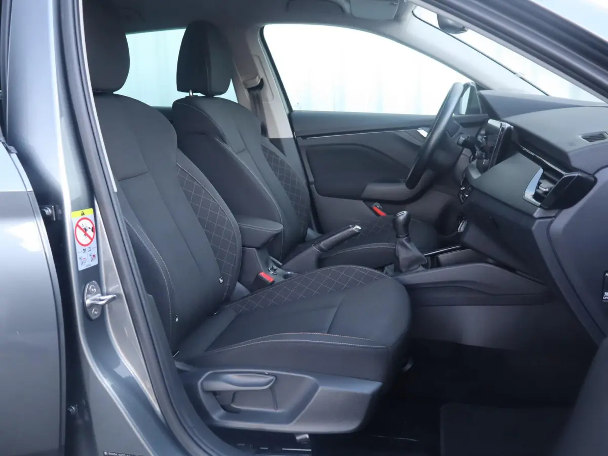 1.0 TSI 110pk Ambition | Apple Carplay/Android Auto | Parkeersensor Achter