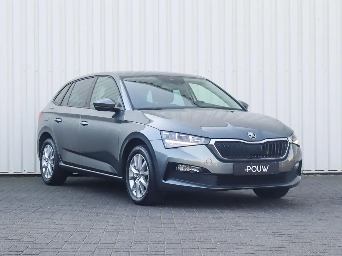 1.0 TSI 110pk Ambition | Apple Carplay/Android Auto | Parkeersensor Achter