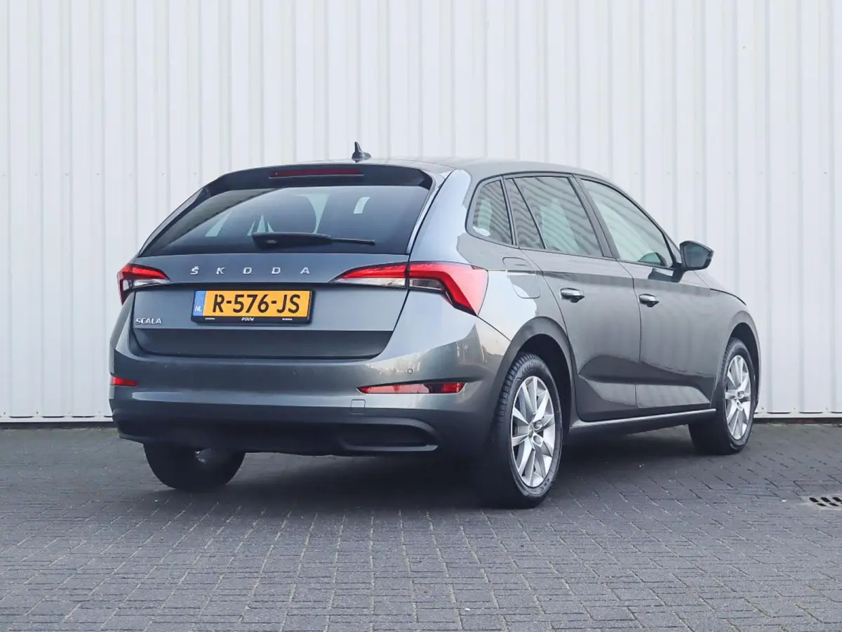 1.0 TSI 110pk Ambition | Apple Carplay/Android Auto | Parkeersensor Achter