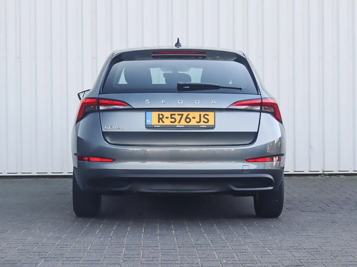 1.0 TSI 110pk Ambition | Apple Carplay/Android Auto | Parkeersensor Achter