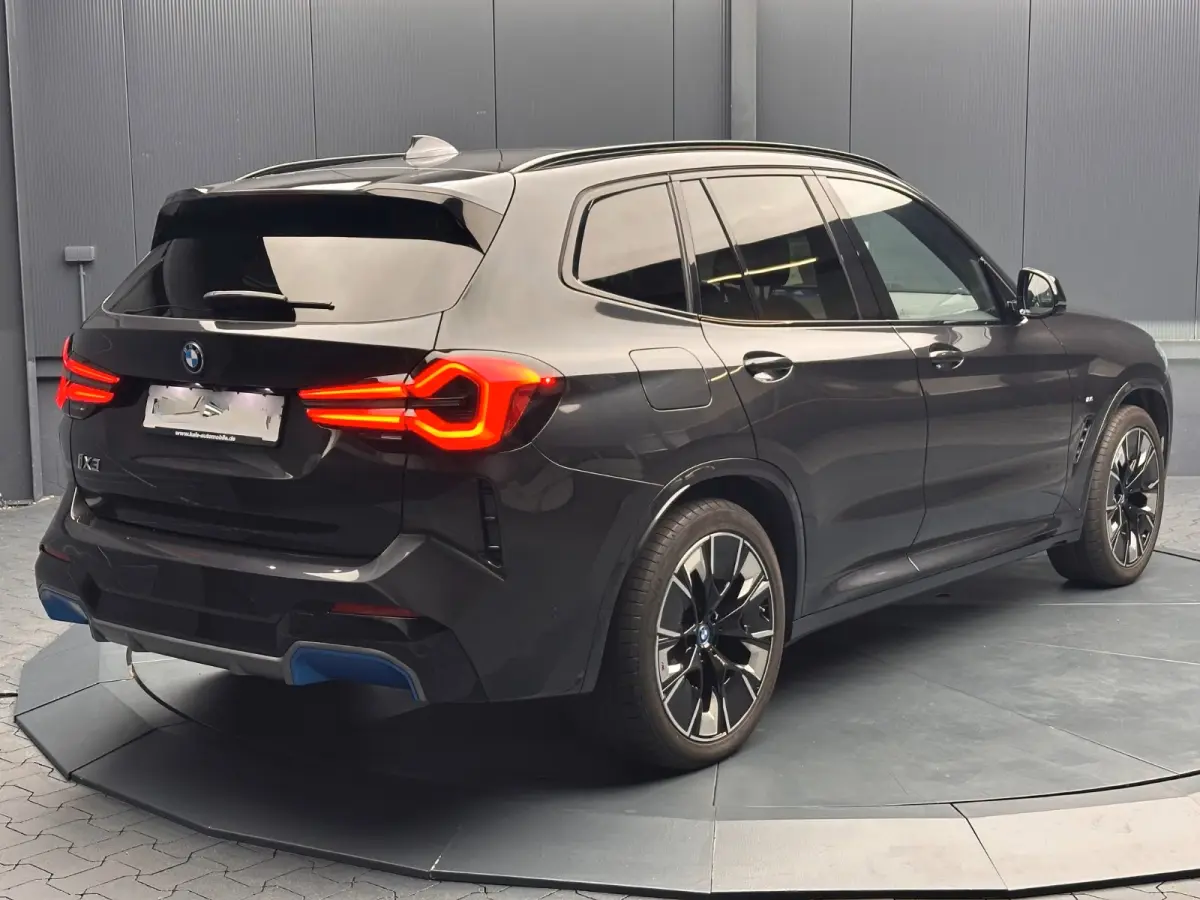 M-SPORT 80 kWh (210kW/286pk) ** LED, LEDER, PANO, TREKH, VERW. STUUR, 20-inch LMV ** 1e EIG - UNFALLFREI ** ** INFORMEER OOK NAAR ONZE AANTREKKELIJKE FINANCIAL-LEASE TARIEVEN **