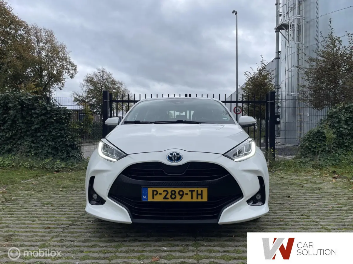 1.5 Hybrid 1ste eig NAP DEALER LED CAM CARPLAY