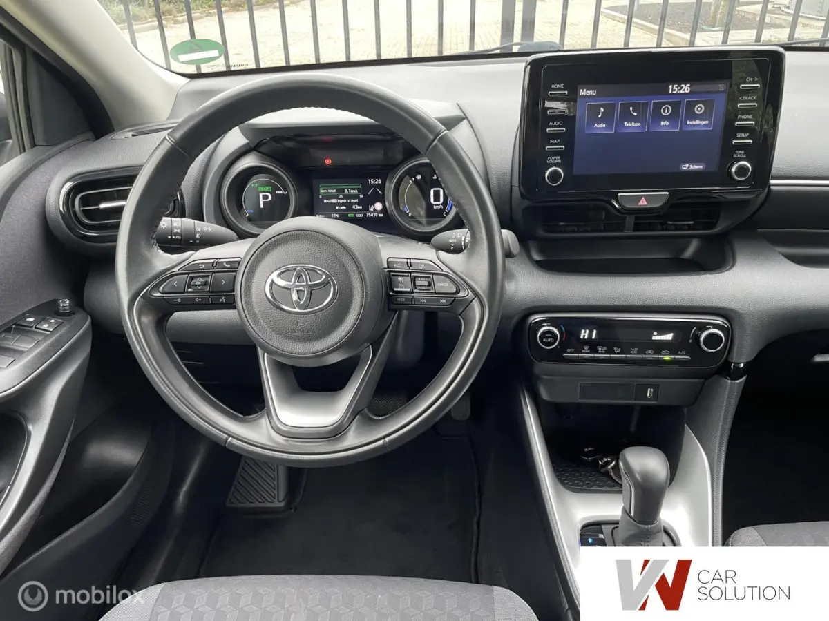 1.5 Hybrid 1ste eig NAP DEALER LED CAM CARPLAY
