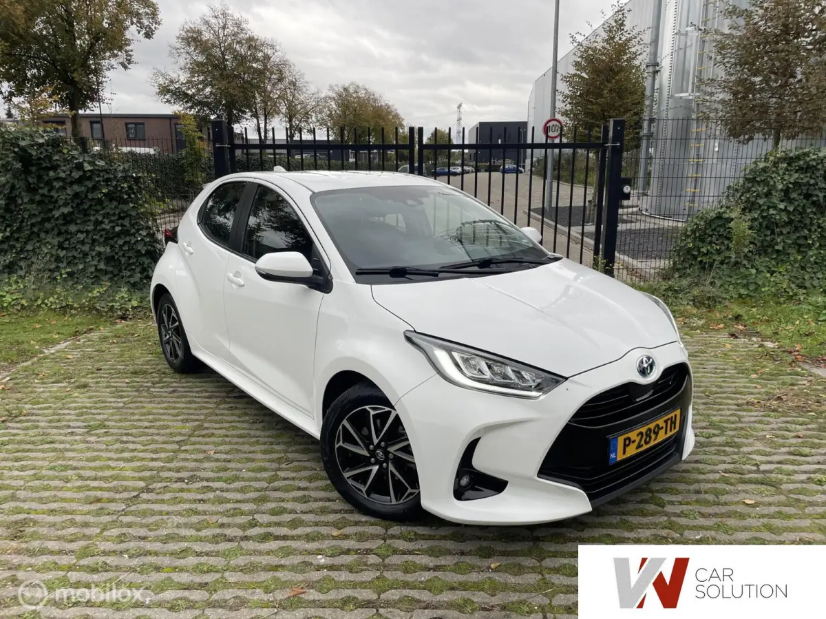 1.5 Hybrid 1ste eig NAP DEALER LED CAM CARPLAY