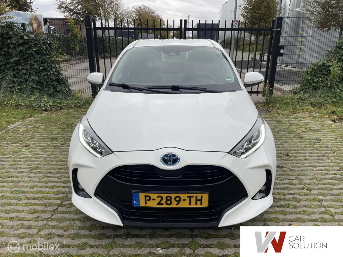 1.5 Hybrid 1ste eig NAP DEALER LED CAM CARPLAY