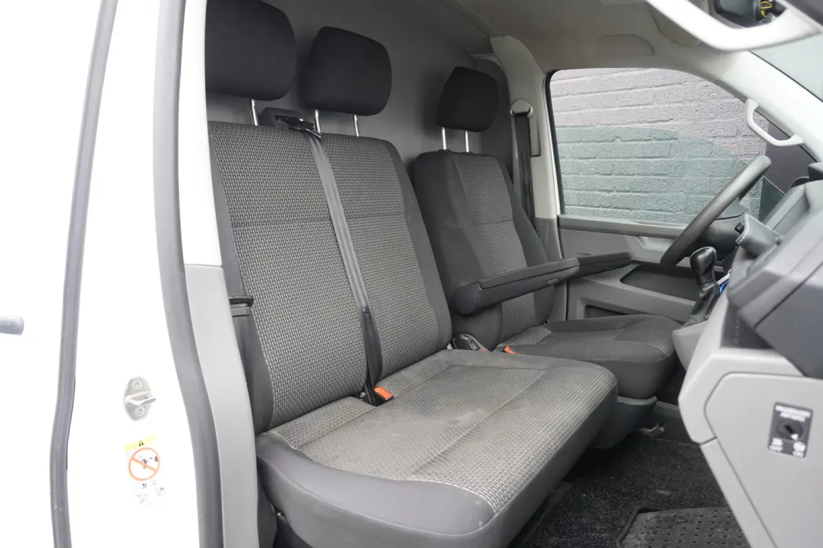 2.0 TDI 150PK Automaat EURO 6 - Airco - Cruise - PDC - €22.900,- Excl.