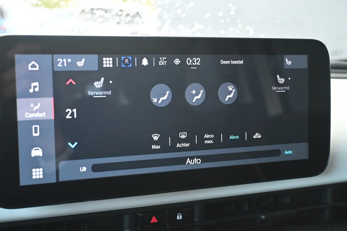 Urban 42 kWh 95,3%SOH! 3 Fase | Achteruitrijcamera | Stoelverwarming | Navigatie by App | Climate Control | !!
