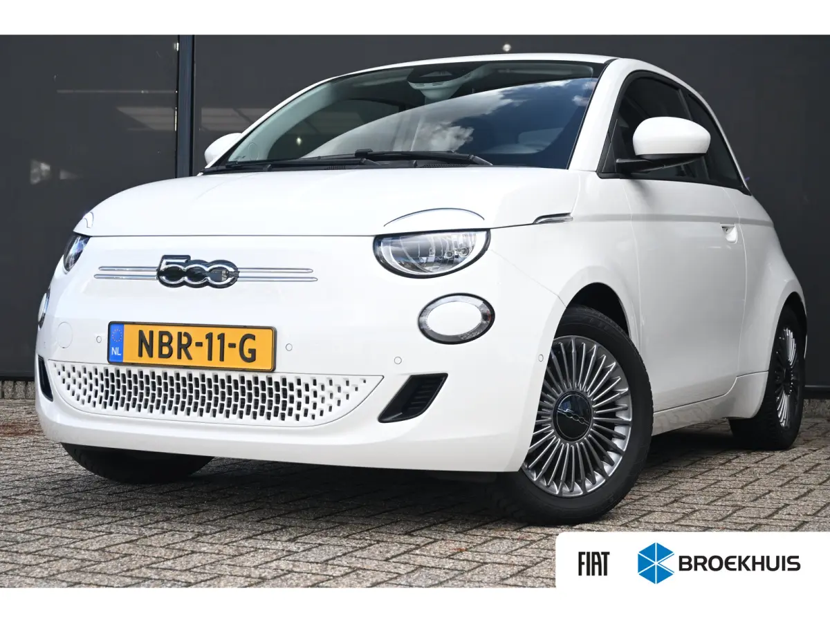 Urban 42 kWh 95,3%SOH! 3 Fase | Achteruitrijcamera | Stoelverwarming | Navigatie by App | Climate Control | !!