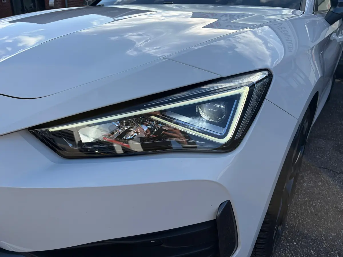 1.4 e-Hybrid VZ Business 245pk|Rijklaar prijs|19 inch|Stoel/stuur verw.|Navi|ACC|