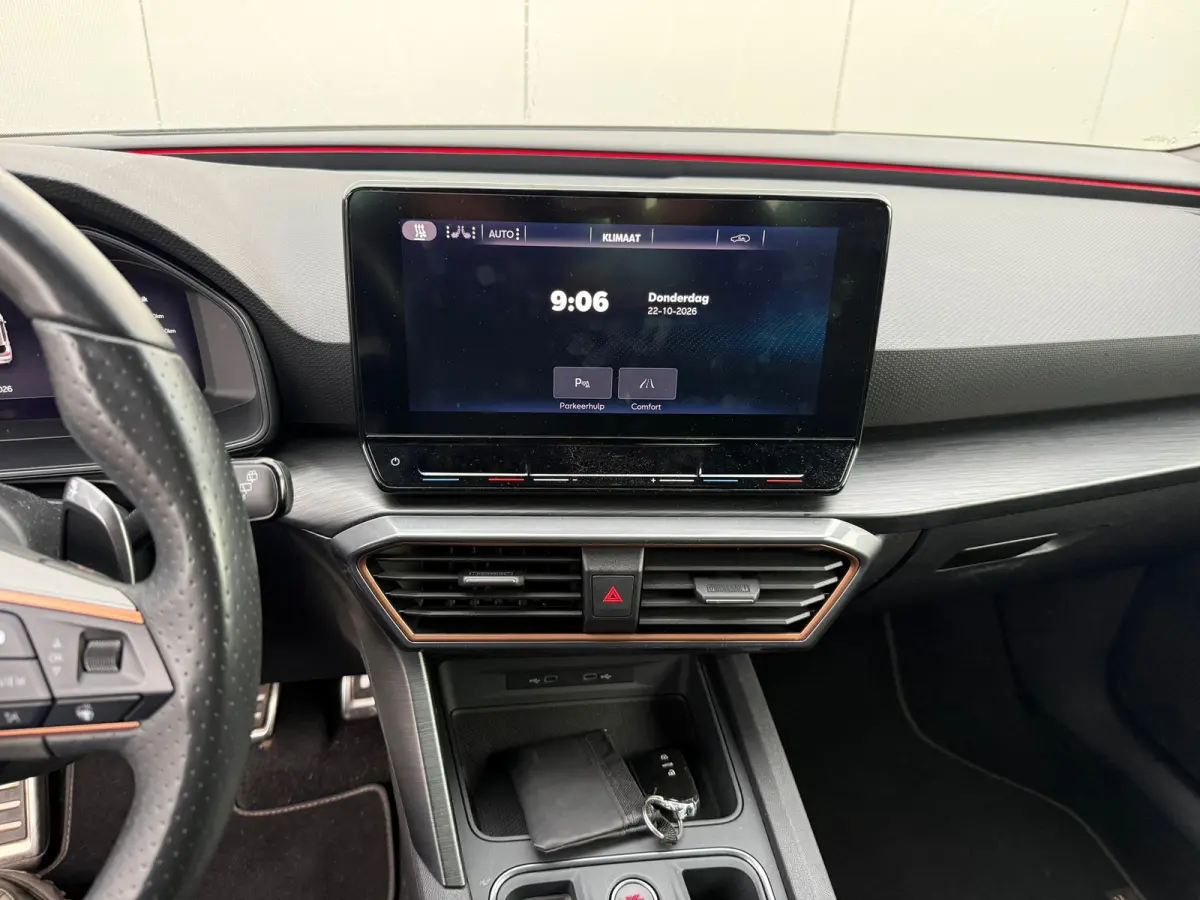 1.4 e-Hybrid VZ Business 245pk|Rijklaar prijs|19 inch|Stoel/stuur verw.|Navi|ACC|