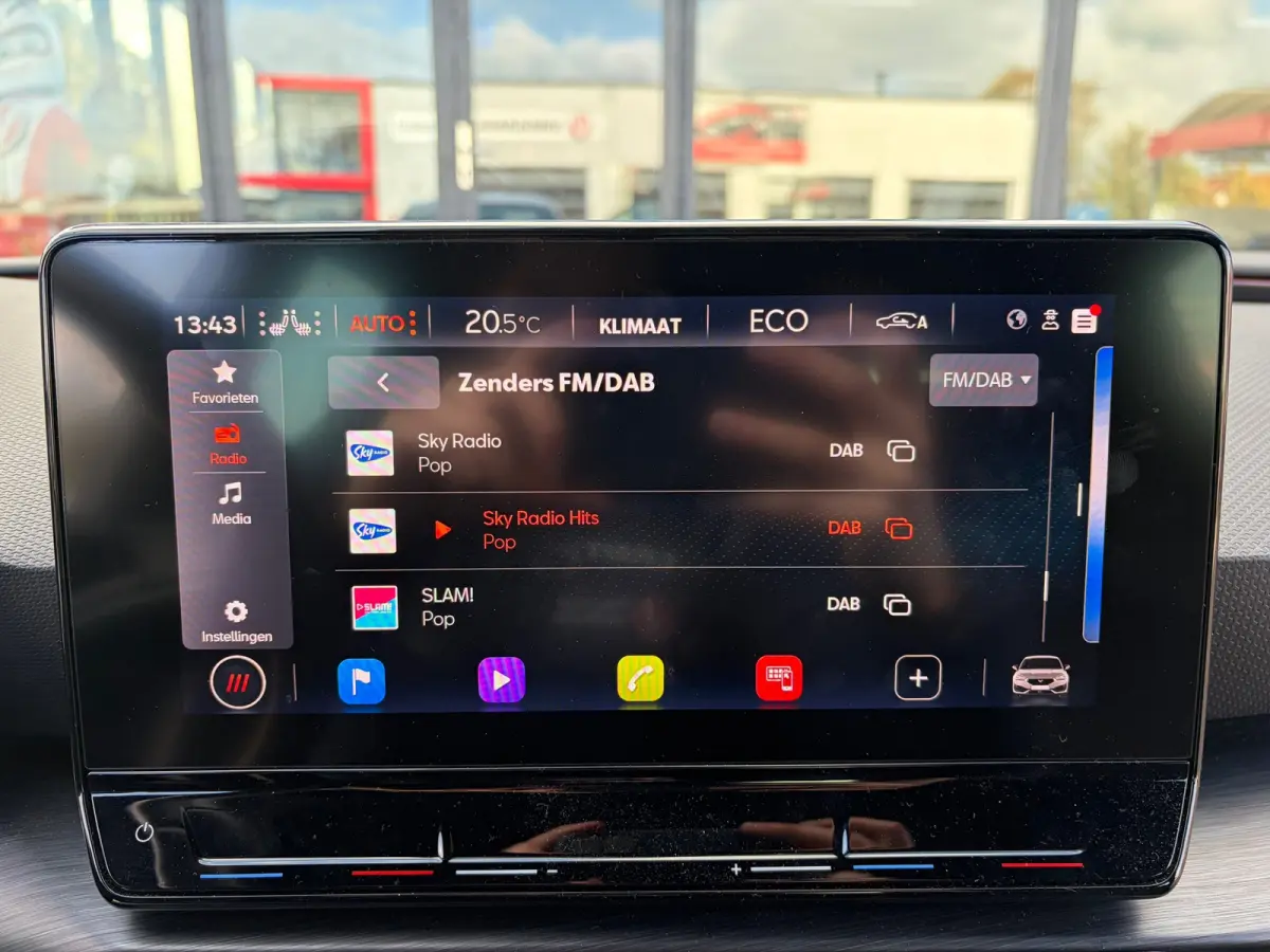 1.4 e-Hybrid VZ Business 245pk|Rijklaar prijs|19 inch|Stoel/stuur verw.|Navi|ACC|