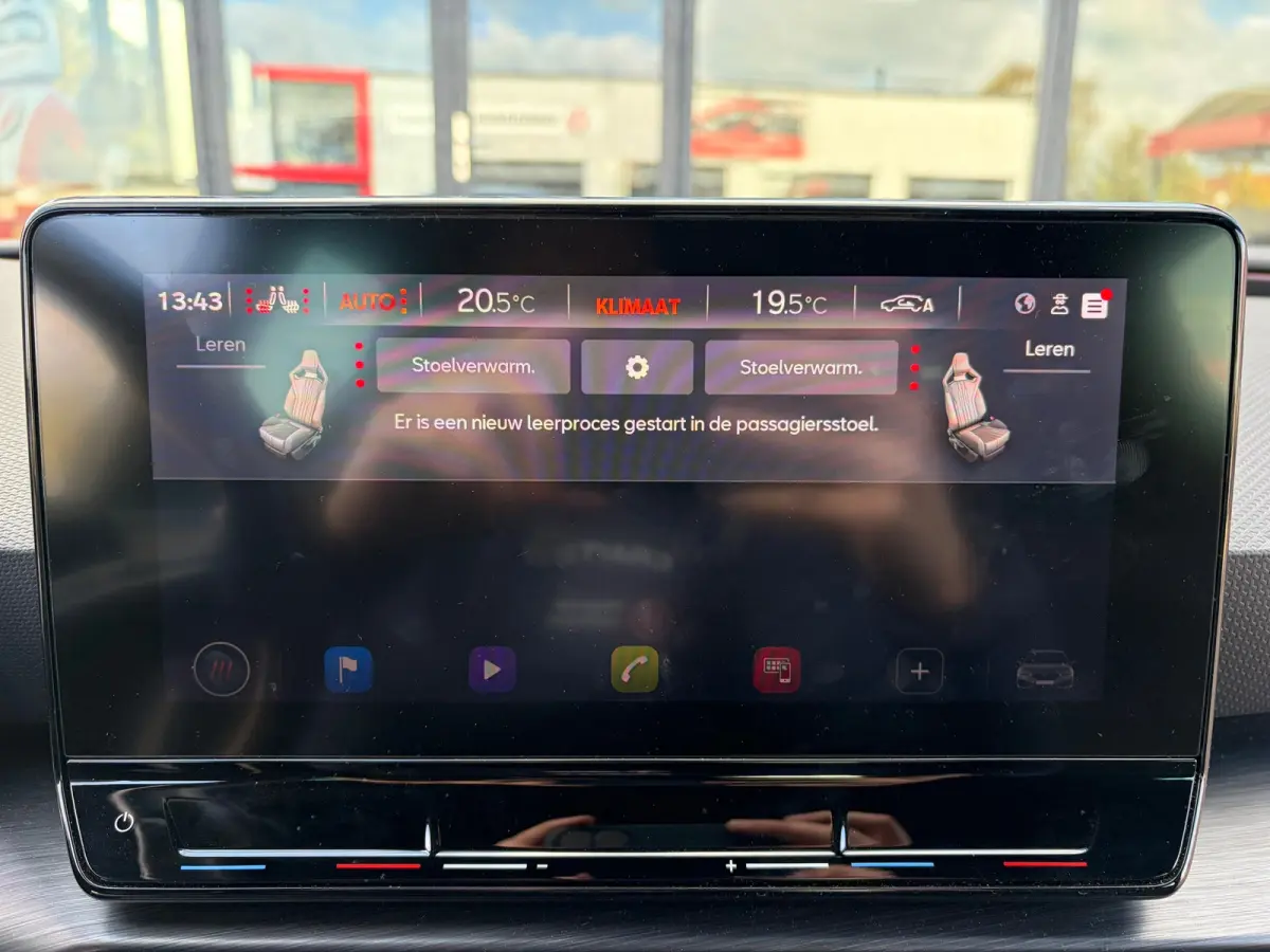 1.4 e-Hybrid VZ Business 245pk|Rijklaar prijs|19 inch|Stoel/stuur verw.|Navi|ACC|