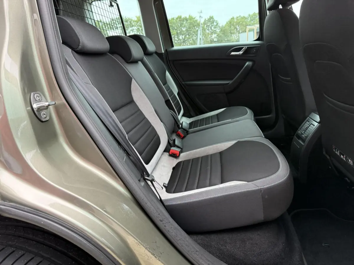 1.2 TSI Greentech JOY | CarPlay | Navigatie | Cruise | DAB+ | Climate | Stoelverwarming | Sensoren