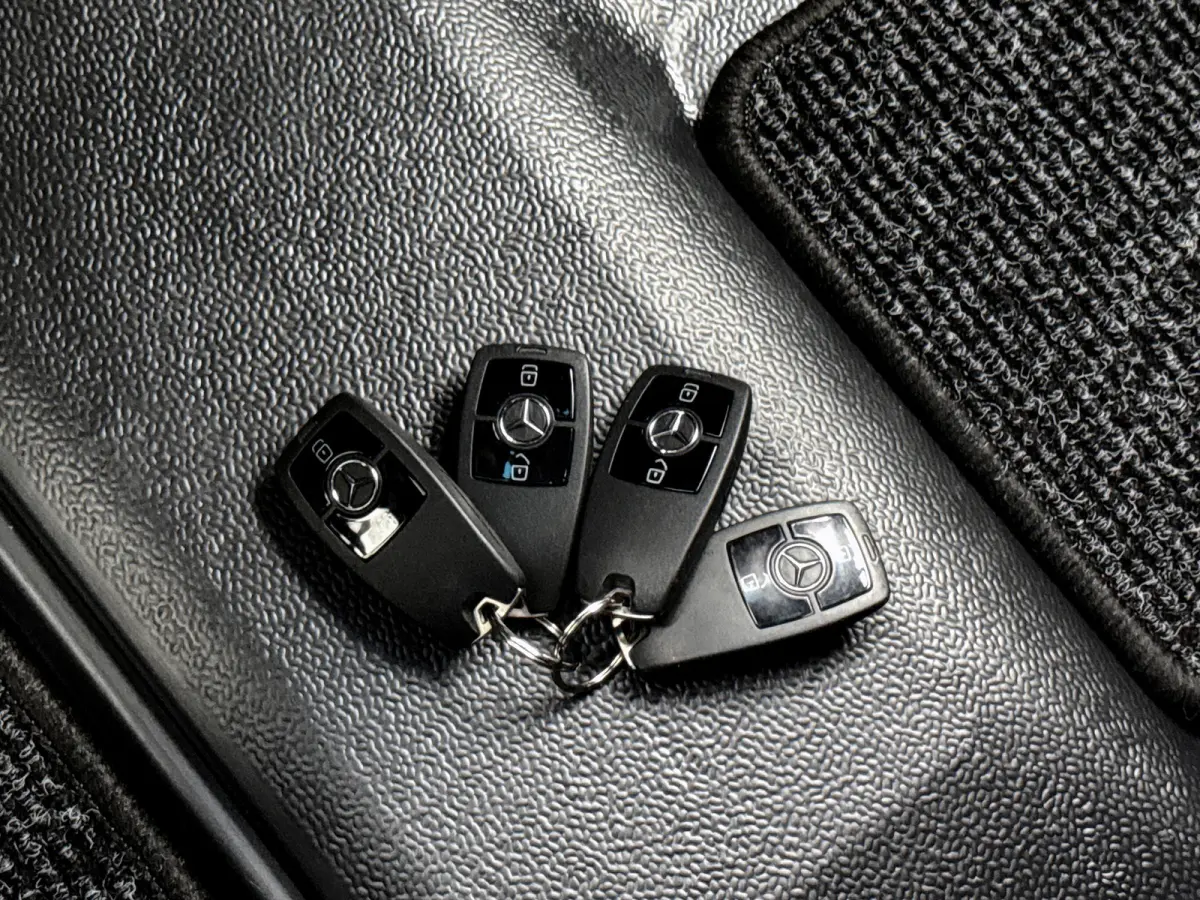 419 CDI L2H2 RWD Distronic 360 Camera Tenoritgrijs metallic Trekhaak Softclose Led