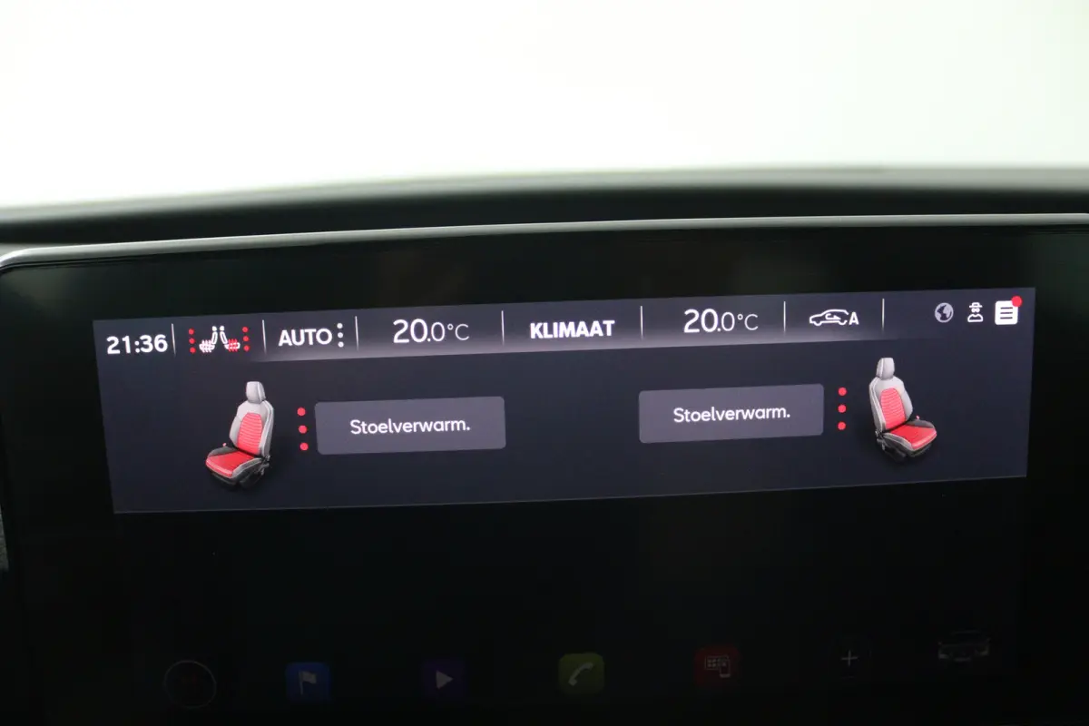 1.5 TSI Style Business Intense (TREKHAAK, STOEL/STUUR VERWARMING, CARPLAY)