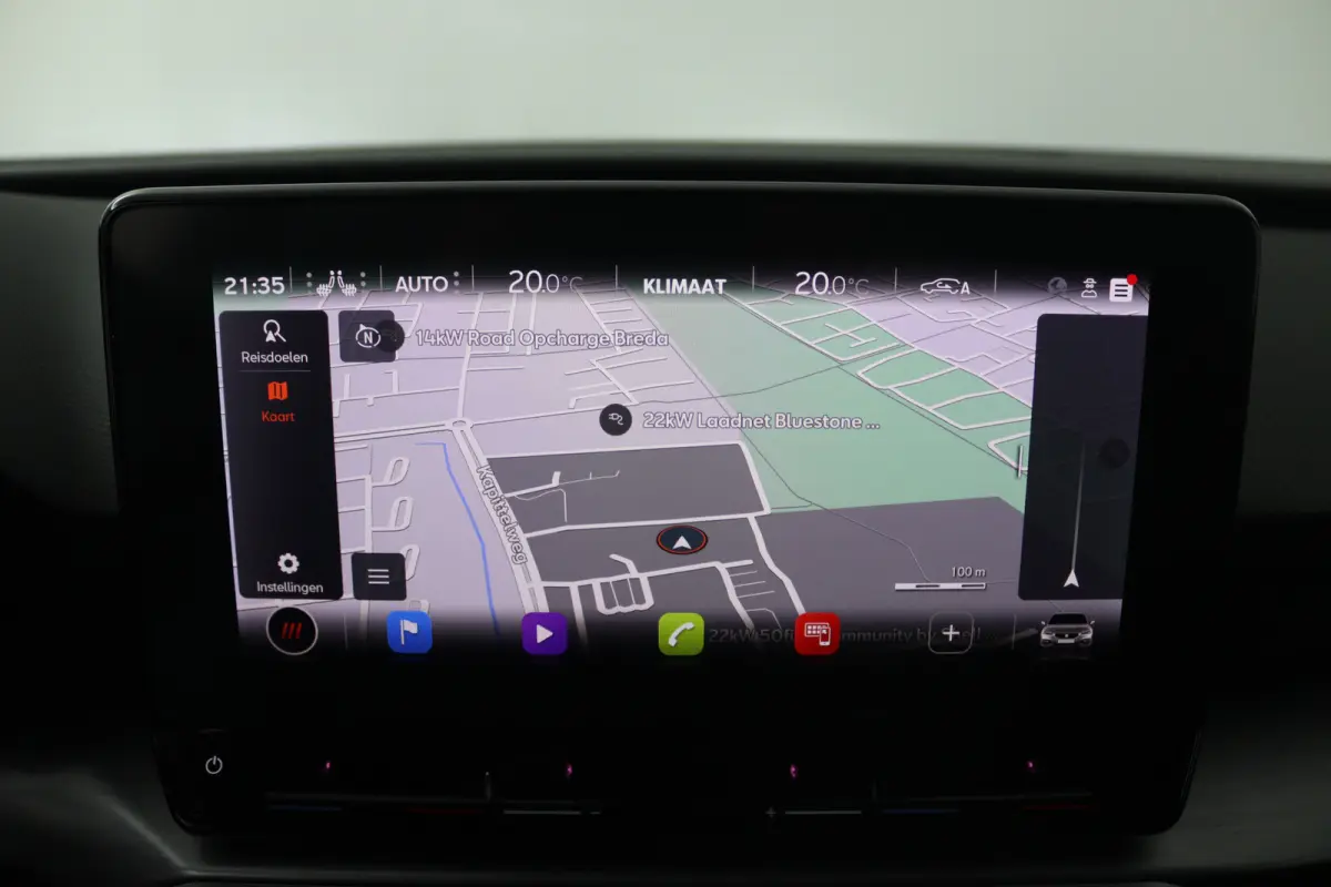 1.5 TSI Style Business Intense (TREKHAAK, STOEL/STUUR VERWARMING, CARPLAY)