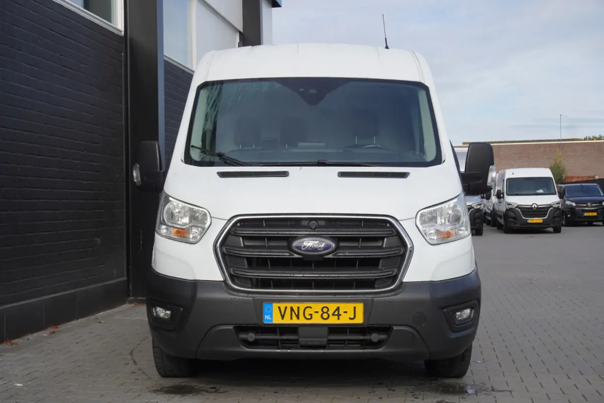 2.0 TDCI L2H2 130PK MHEV EURO 6 - Airco - Cruise - PDC - €13.900,- Excl.