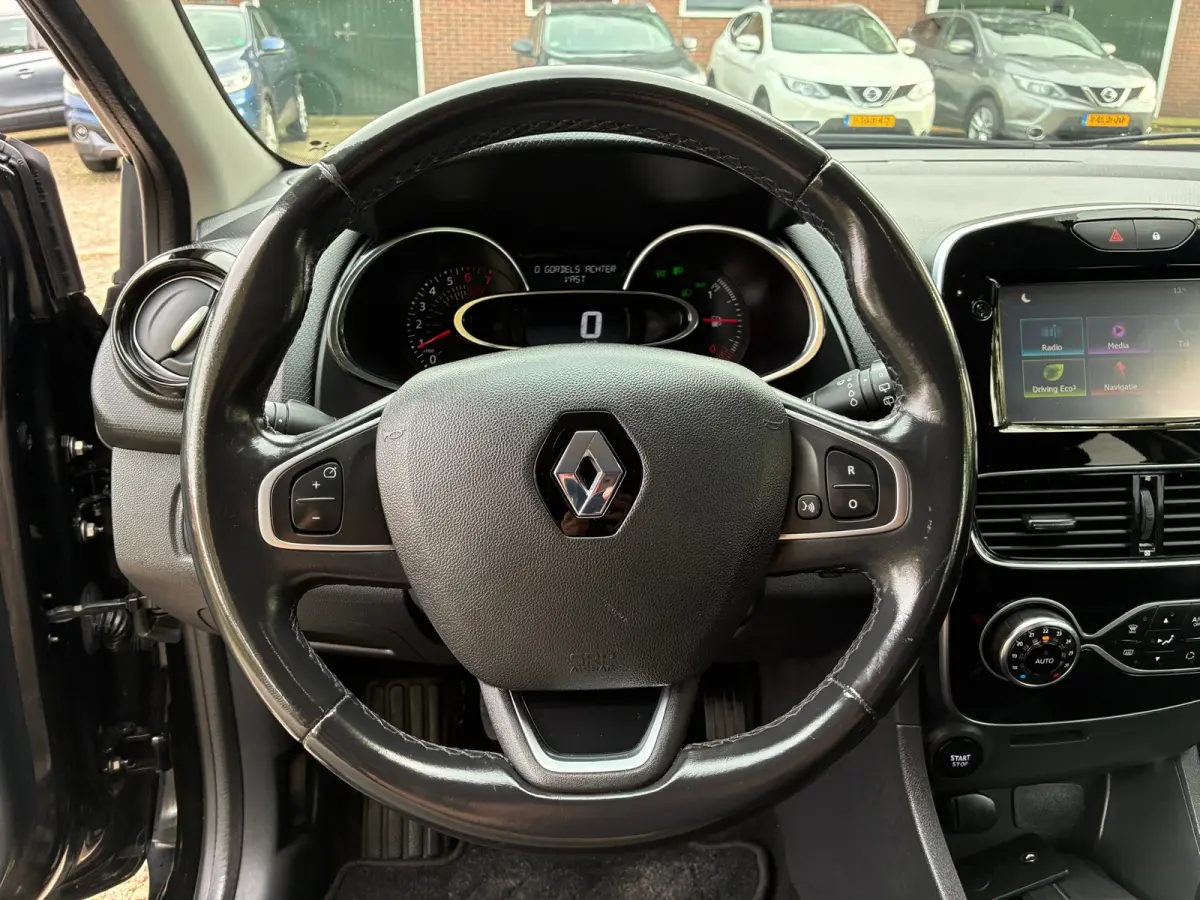 0.9 TCe Intens | Camera + Keyless + Navi Nu € 5.975,-!!!