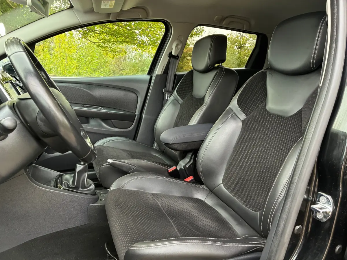 0.9 TCe Intens | Camera + Keyless + Navi Nu € 5.975,-!!!