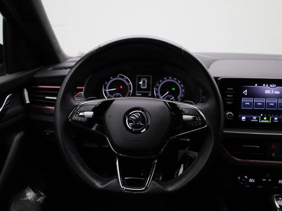 1.5 TSI ACT Sport Business