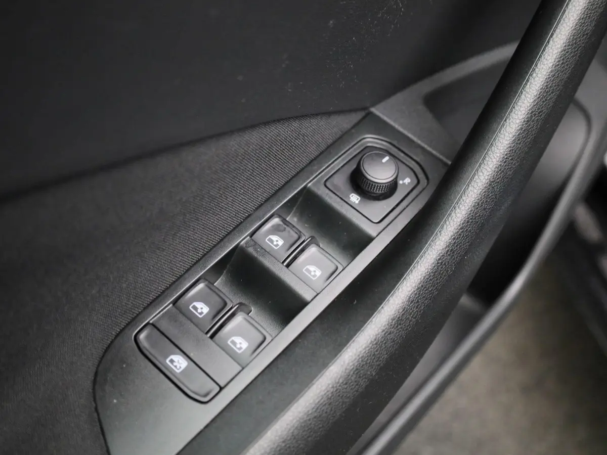 1.5 TSI ACT Sport Business