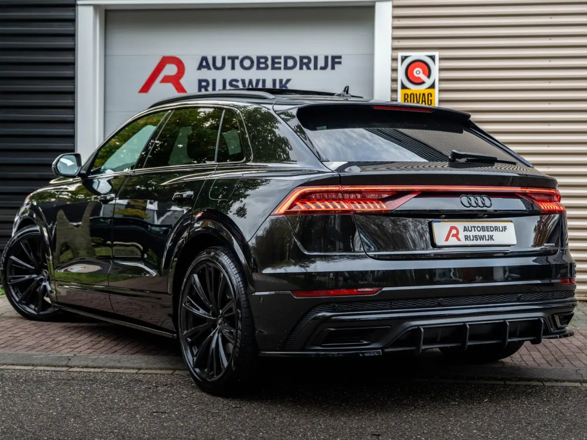 55 TFSI e quattro S-Line Pano/360/HuD/Keyless