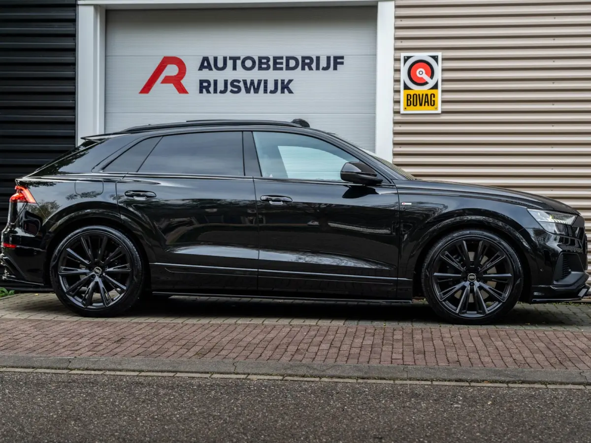 55 TFSI e quattro S-Line Pano/360/HuD/Keyless