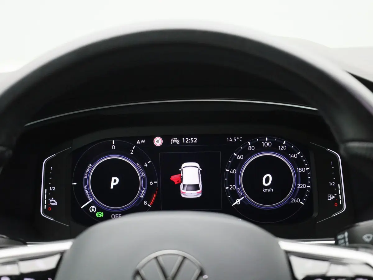 1.4 TSI eHybrid R-Line Business+