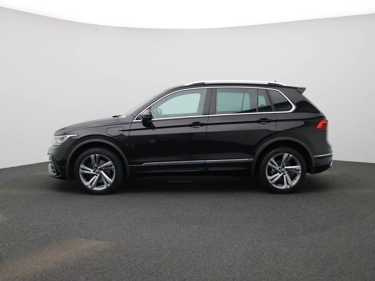 1.4 TSI eHybrid R-Line Business+