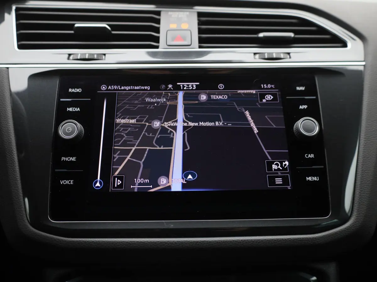 1.4 TSI eHybrid R-Line Business+
