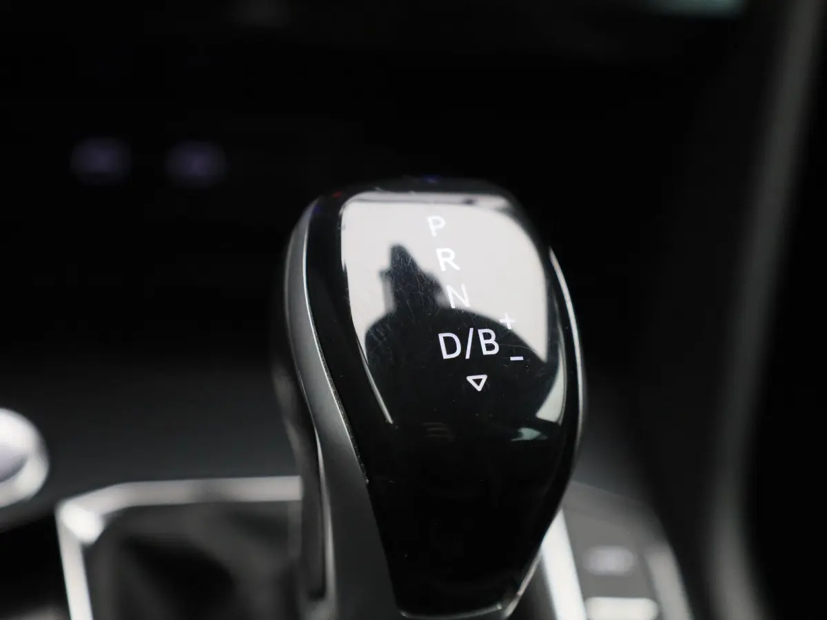 1.4 TSI eHybrid R-Line Business+