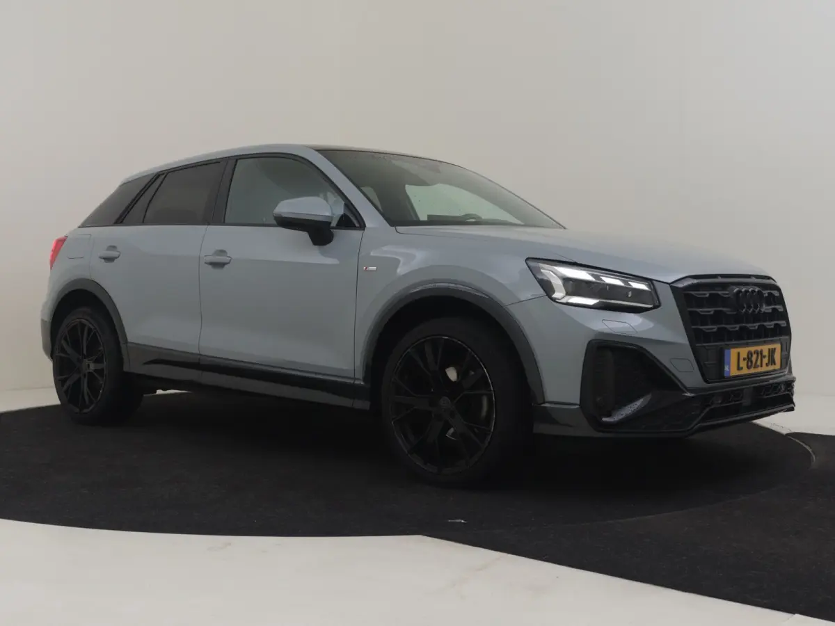 35 TFSI S Edition 150PK | Elektr glazen pano-dak | Trekhaak | App connect | Navi | Climate control | Cruise control | Parkeersensoren | DAB | LED | 19"LMV